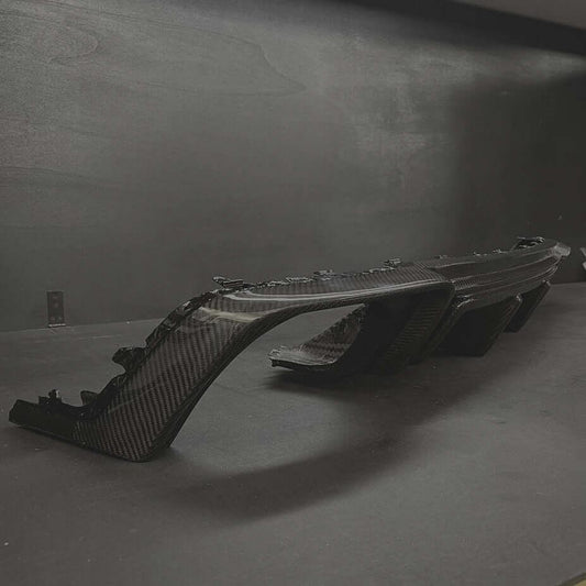 Rear Extractor in Carbon Fiber - AUDI TT / TTS / TT RS Pre FL 8S Mk3 - RSI c6