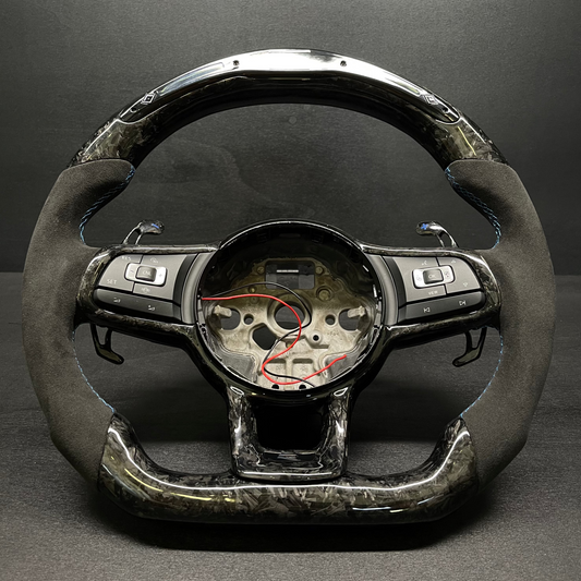 Steering Wheel Custom in Carbon Fiber or Forged Carbon - VW Golf Mk 7 / 7.5 - RSI c6