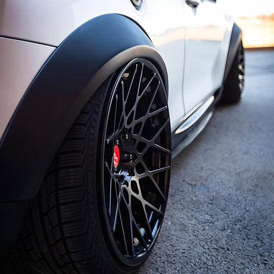 Wide Arches in Pre-preg Carbon Fiber - MINI F56 / F57 / GP3 - RSI c6