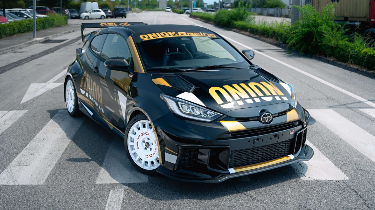 Da stock a full carbon: la trasformazione definitiva della Toyota GR Yaris MK2