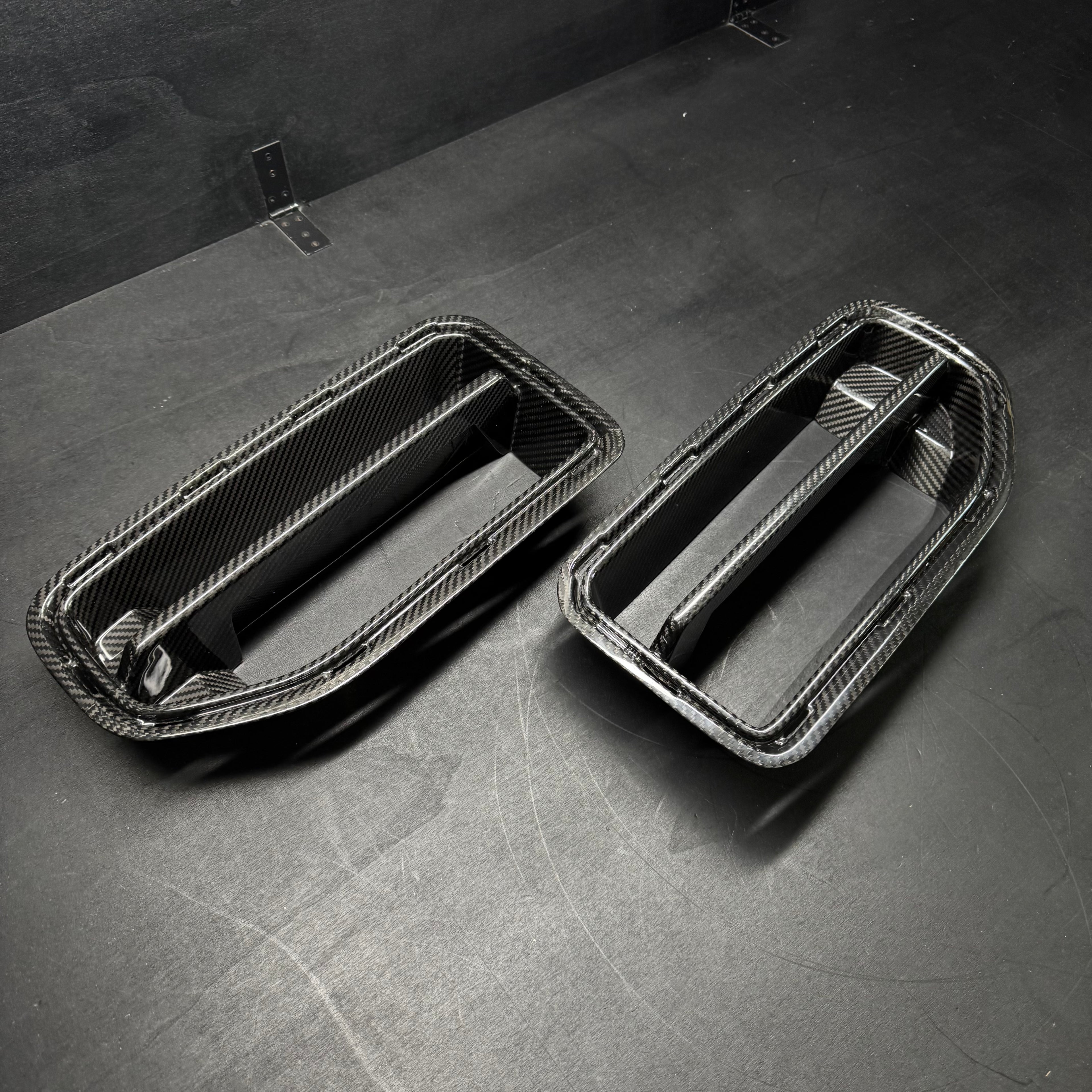 Carbon Grill Kidneys in Carbon Fiber - BMW G87 M2 - RSI c6