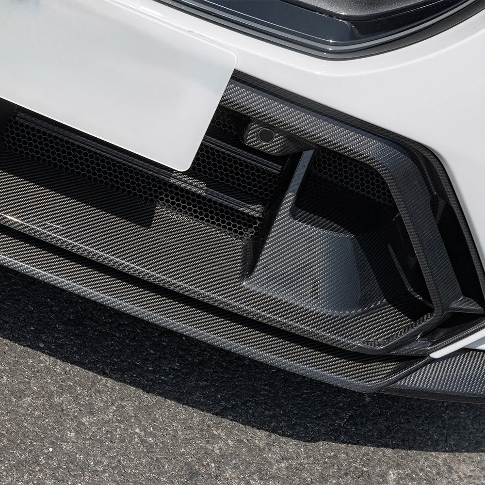 Front Bumper Center Trim in Prepreg Carbon Fiber for BMW M5 G90/G99 by RSI c6