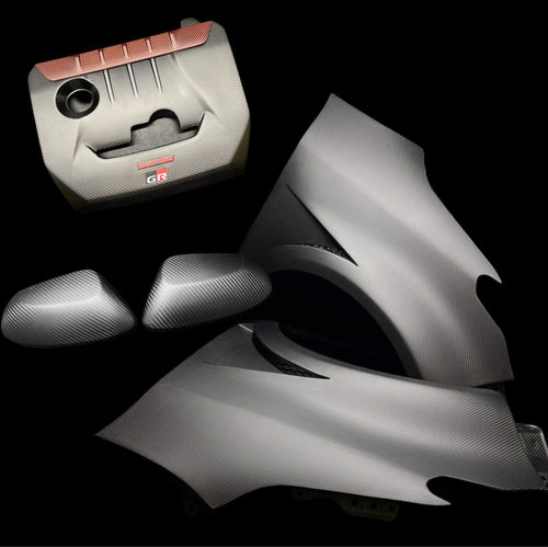 Body Kit in Carbon Fenders, Engine & Mirror Caps - Toyota GR Yaris mk1 & mk2 - RSI c6