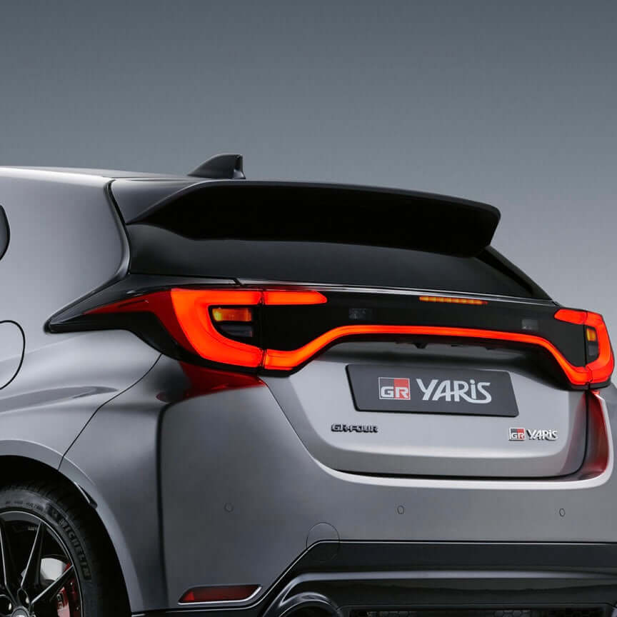 carbon-fiber-before-rear-
