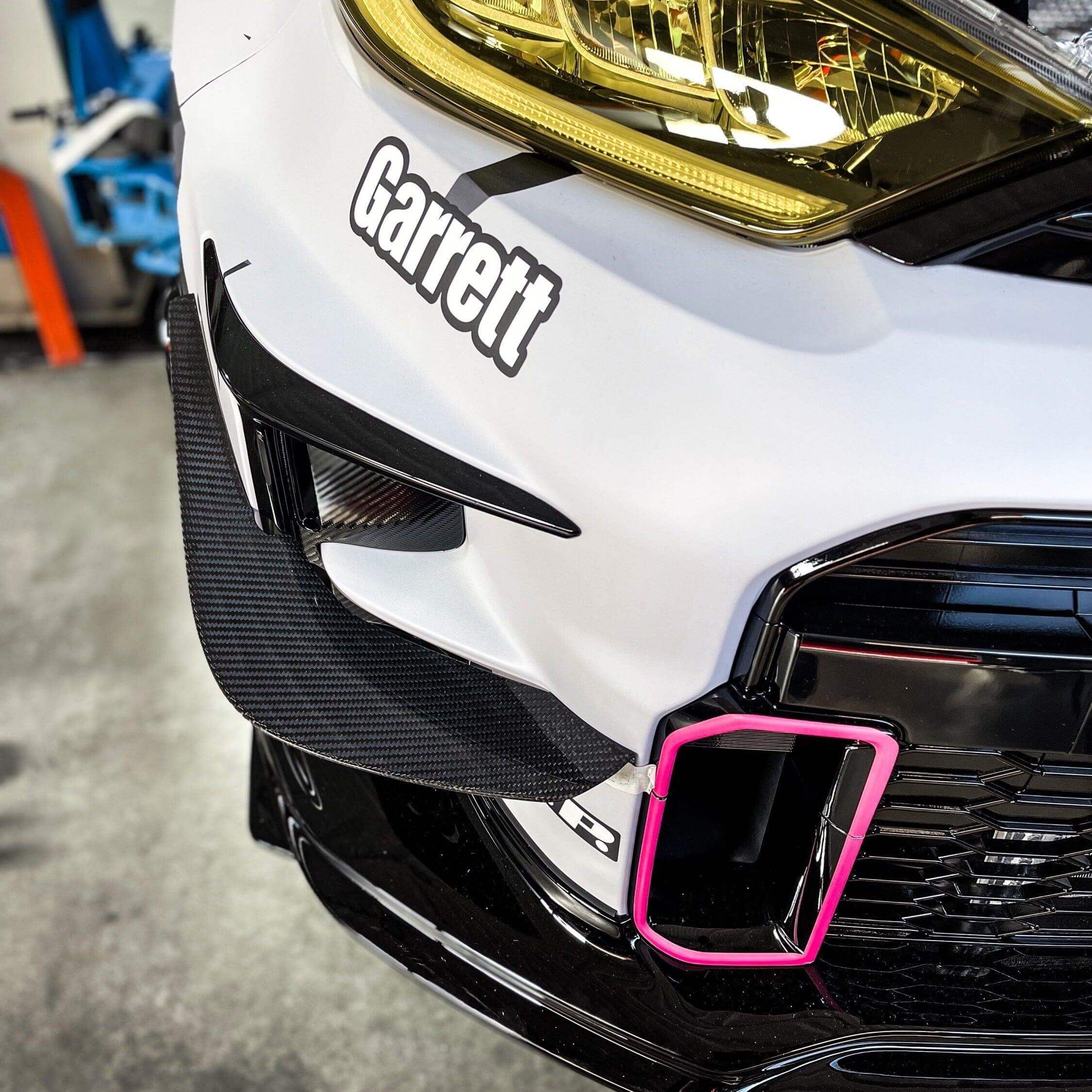 Front Bumper Canard Set in Prepreg Carbon Fiber - Toyota GR Yaris - RSI c6