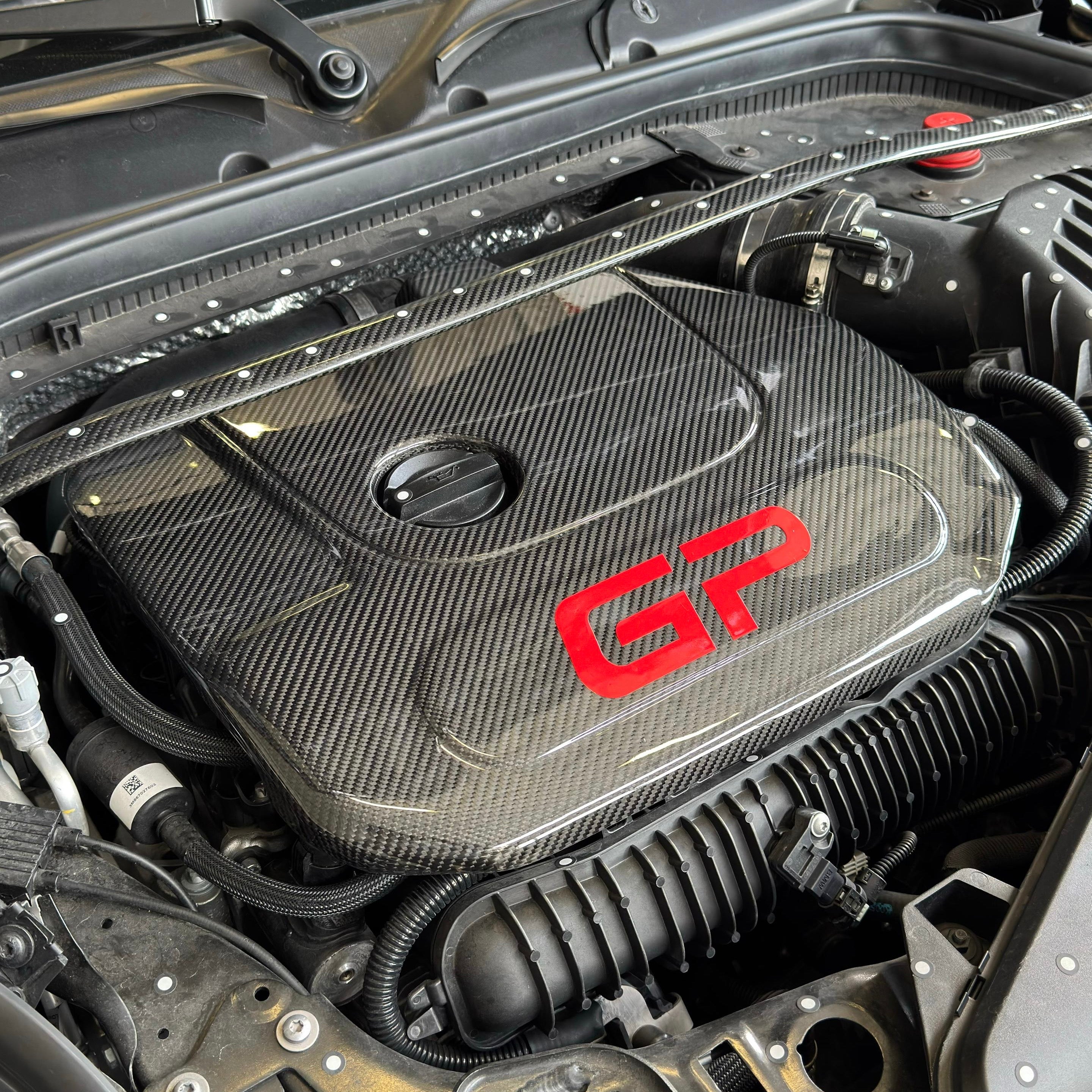 Engine Cover in Prepreg Carbon Fiber for  MINI JCW LCI F54 / F55 / F56 / F57 / F60 / GP3 by RSI c6