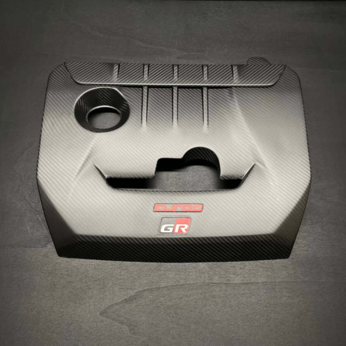 Engine Cover in Prepreg Carbon Fiber - Toyota GR Yaris - RSI c6