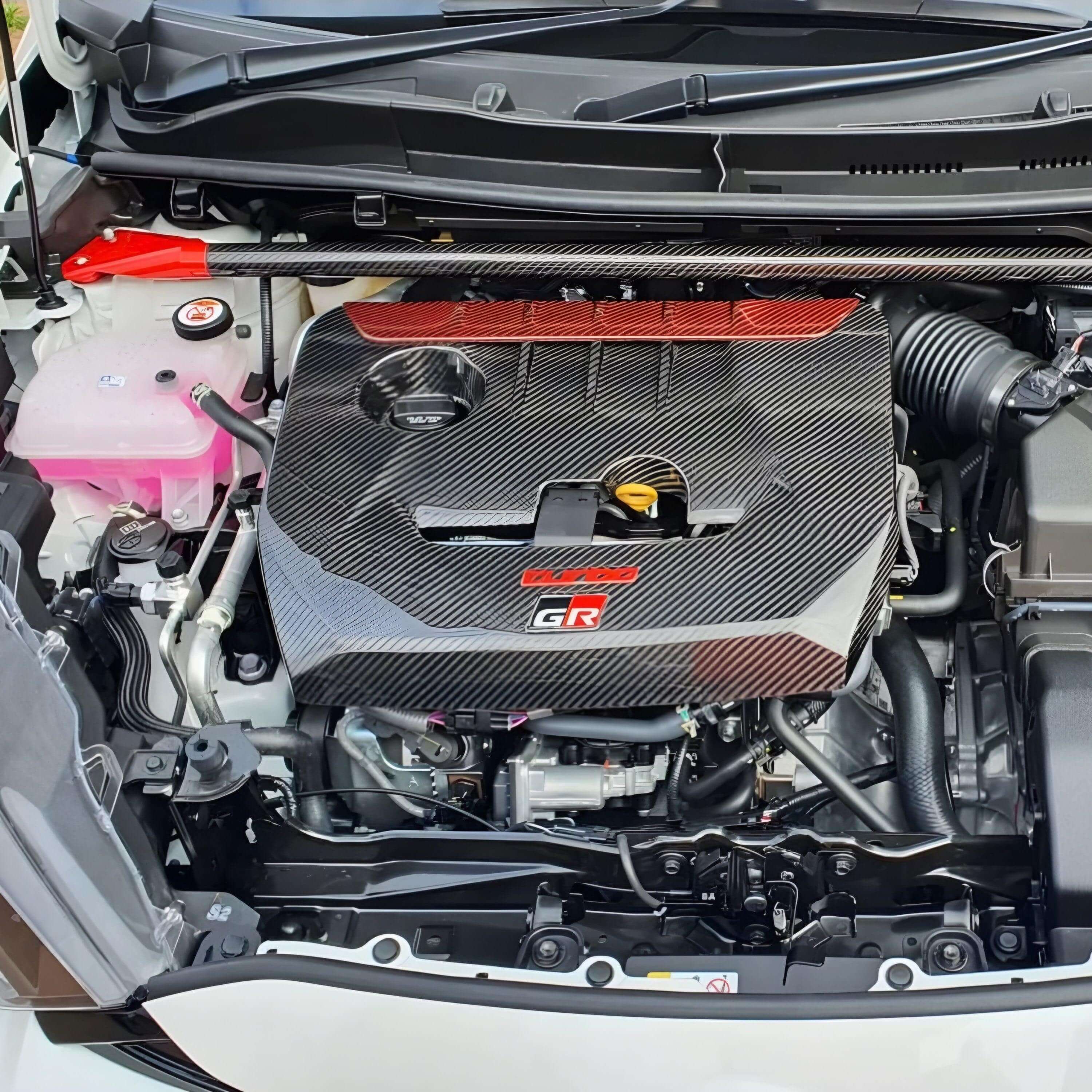 Front Strut Bar in Prepreg Carbon Fiber - Toyota GR Yaris - RSI c6