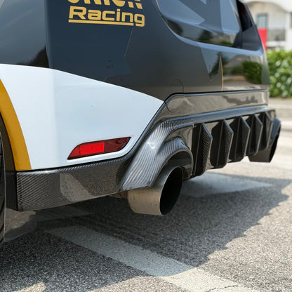 Extractor, Sides skirts & front lip Body Kit in Carbon or Forged Carbon - Toyota GR Yaris mk2