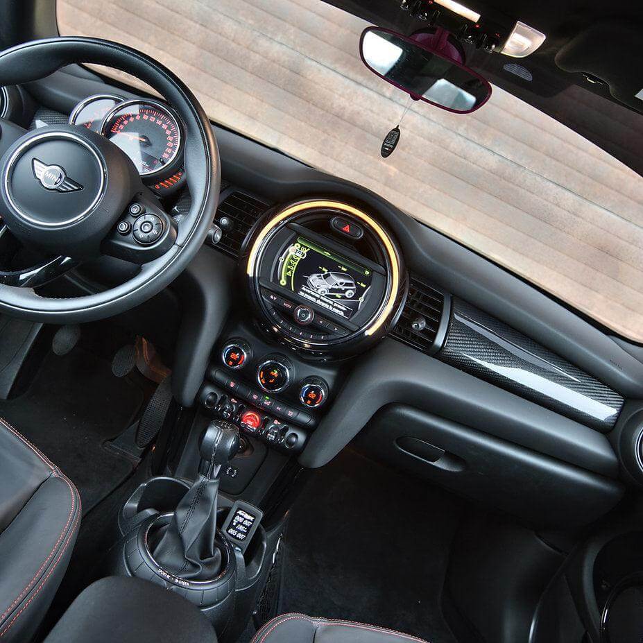 Dashboard in Carbon Fiber - MINI F55 / F56 / F57 / GP3 – RSI c6