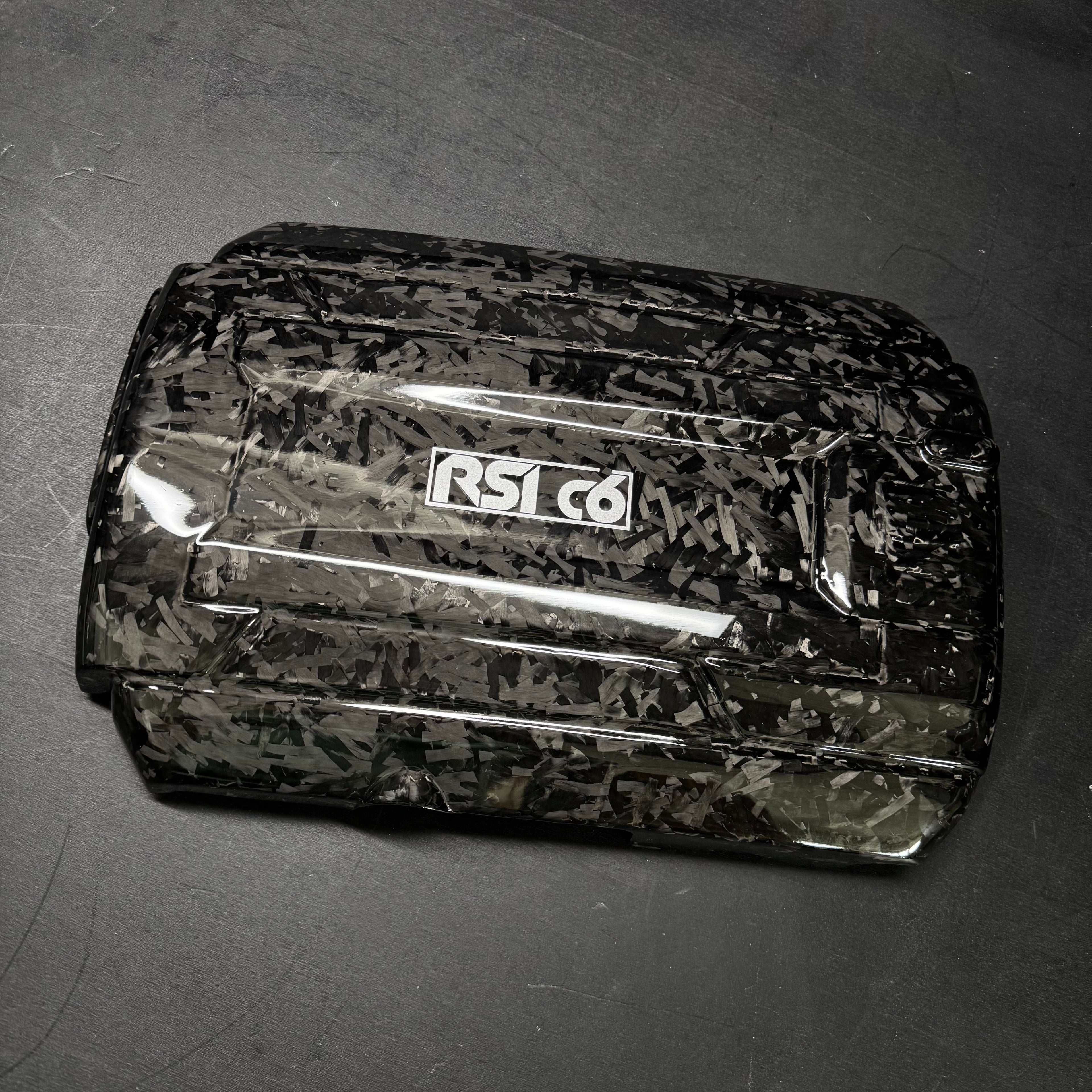 Engine cover for AUDI TT MK3 8S in forged carbon by RSI c6
