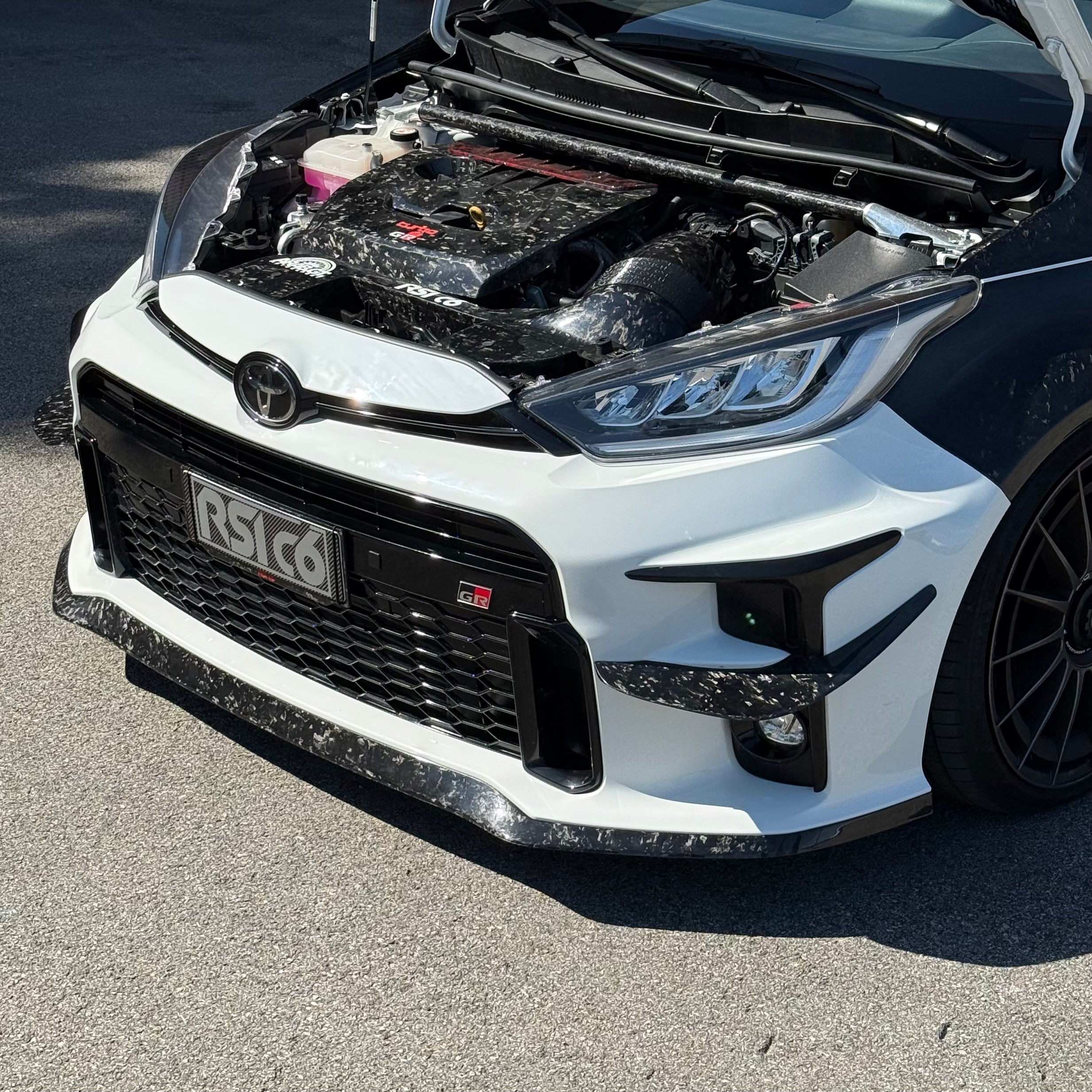 Front Lip in Forged Carbon for Toyota GR Yaris mk1 by RSI c6