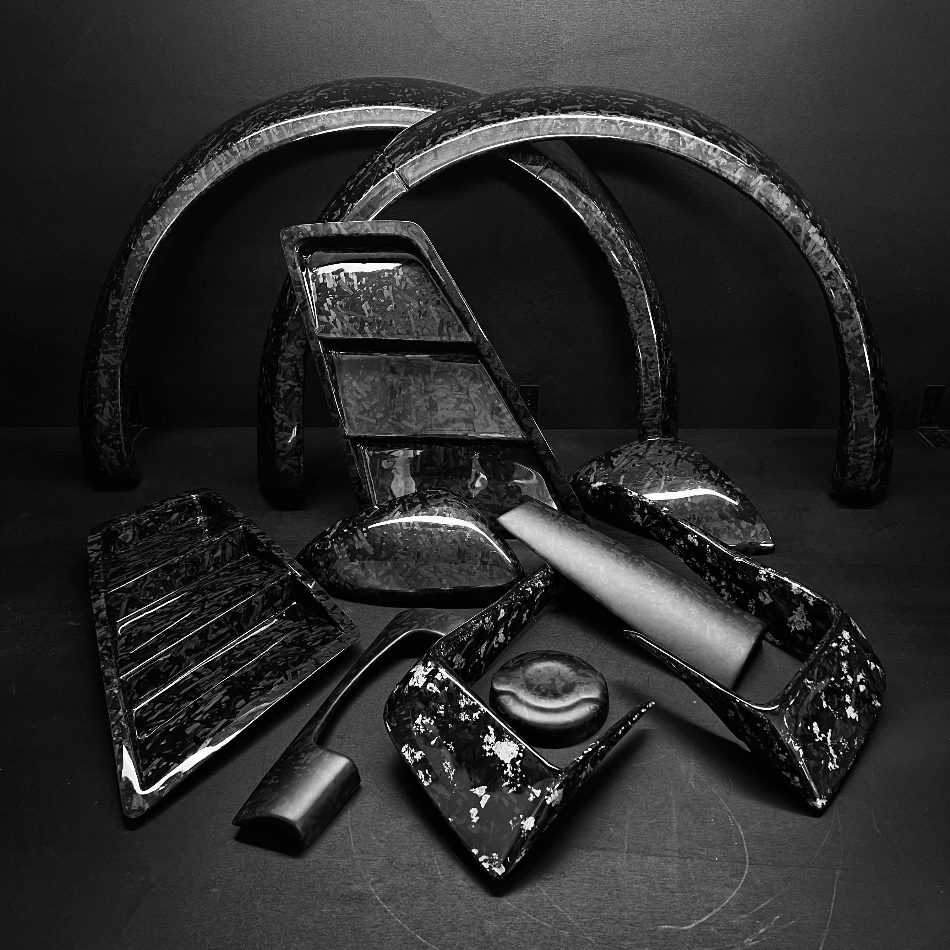 Forged carbon fiber parts with unique texture handcrafted in Italy by RSI c6