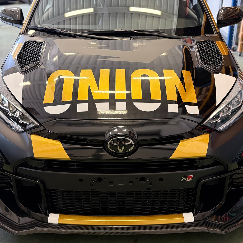 Front Bonnet Extractor "Rally 2 Style" in Carbon Fiber for Toyota GR Yaris by RSI c6