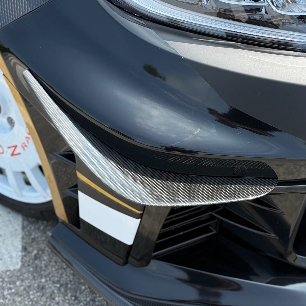 Paragolpes delantero Canard Set in Prepreg Fibra de carbono para Toyota GR Yaris mk2 by RSI c6