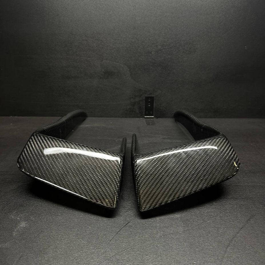 Front Bumper Fins Canards Splitter in Carbon Fiber - VW GOLF 7 - RSI c6