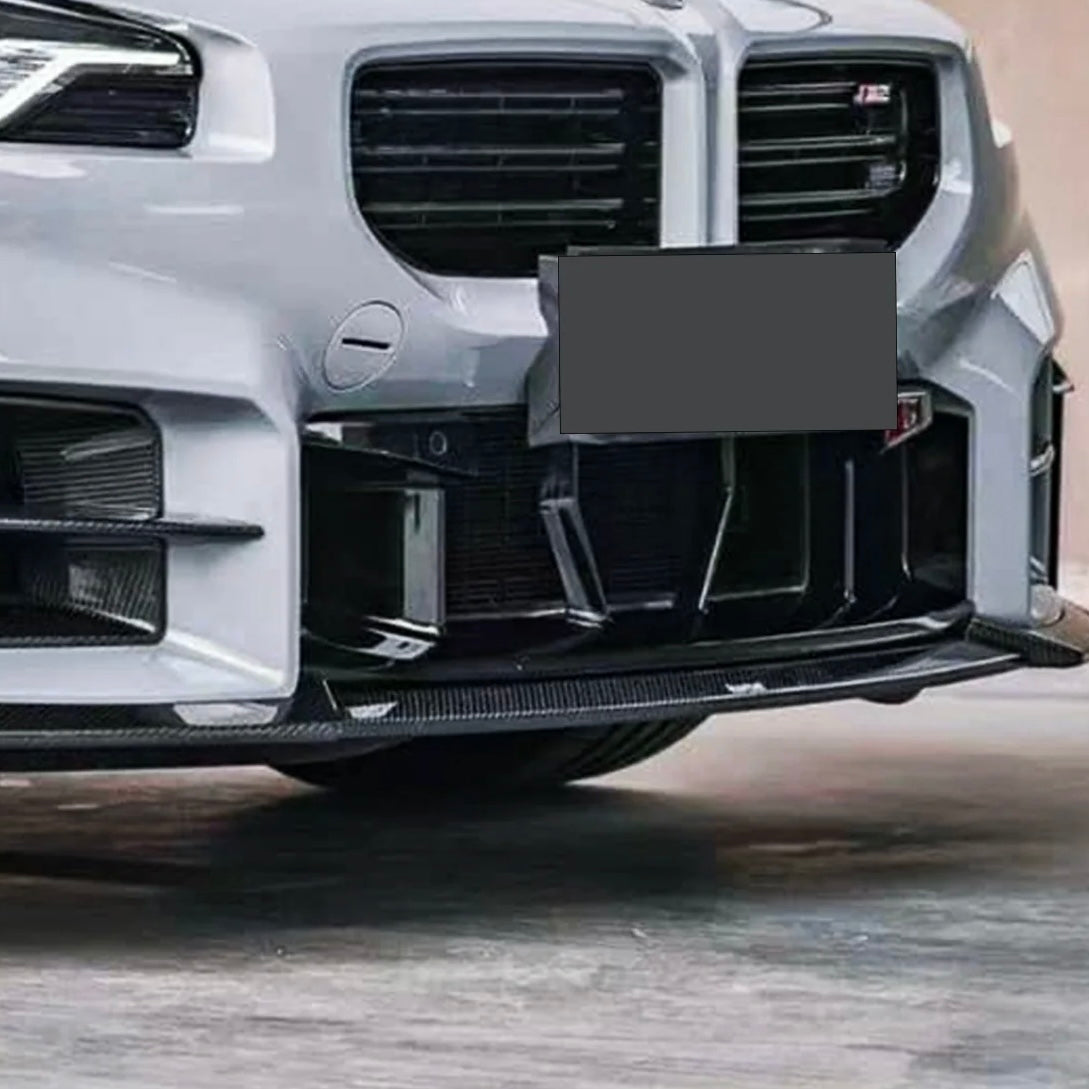 Front Bumper Center Lower Grille Kit in Carbon Fiber for BMW M2 G87 by RSI c6