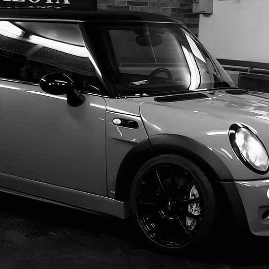 Carbon Fiber Front Vented Fenders for MINI R50/R53