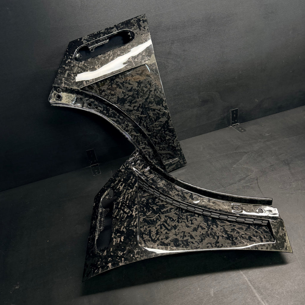 Front Vented Fenders in Forged Carbon Fiber for MINI R50 / R52 / R53 by RSI c6