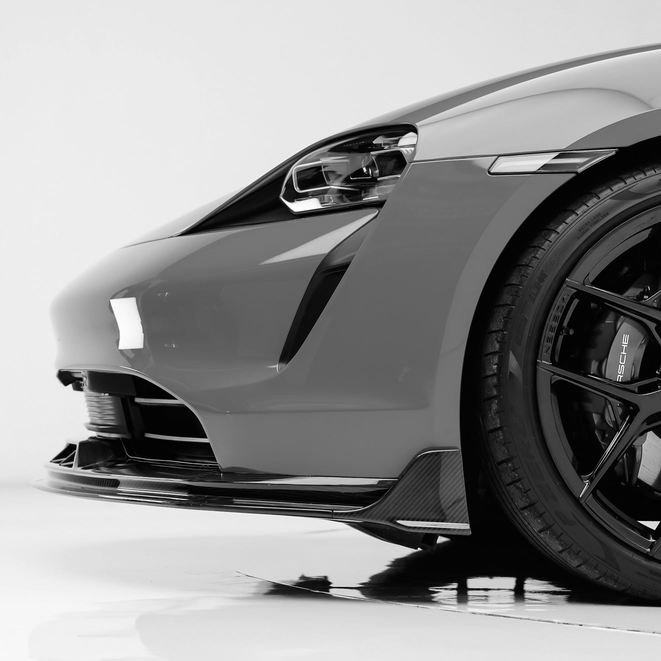 Front Lip in Carbon Fiber for PORSCHE Taycan by RSI c6