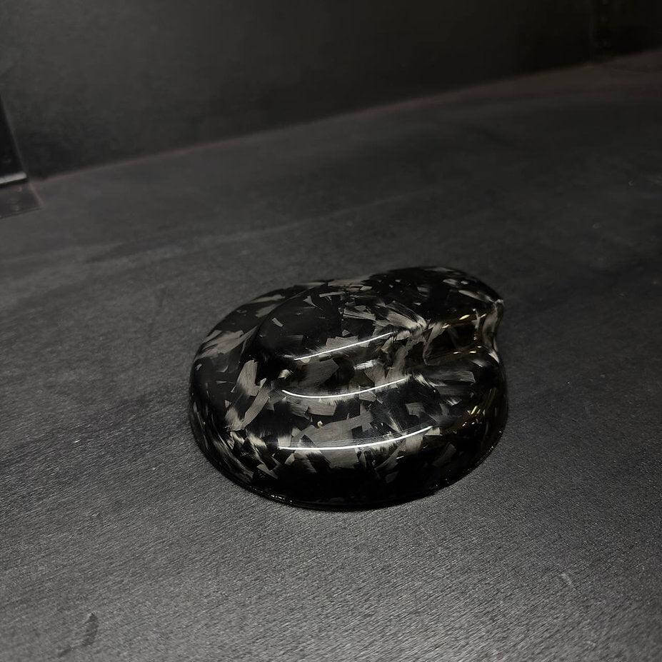 Fuel Cap in Forged Carbon - MINI R55 / R56 / R57 / R58 / R59 - RSI c6