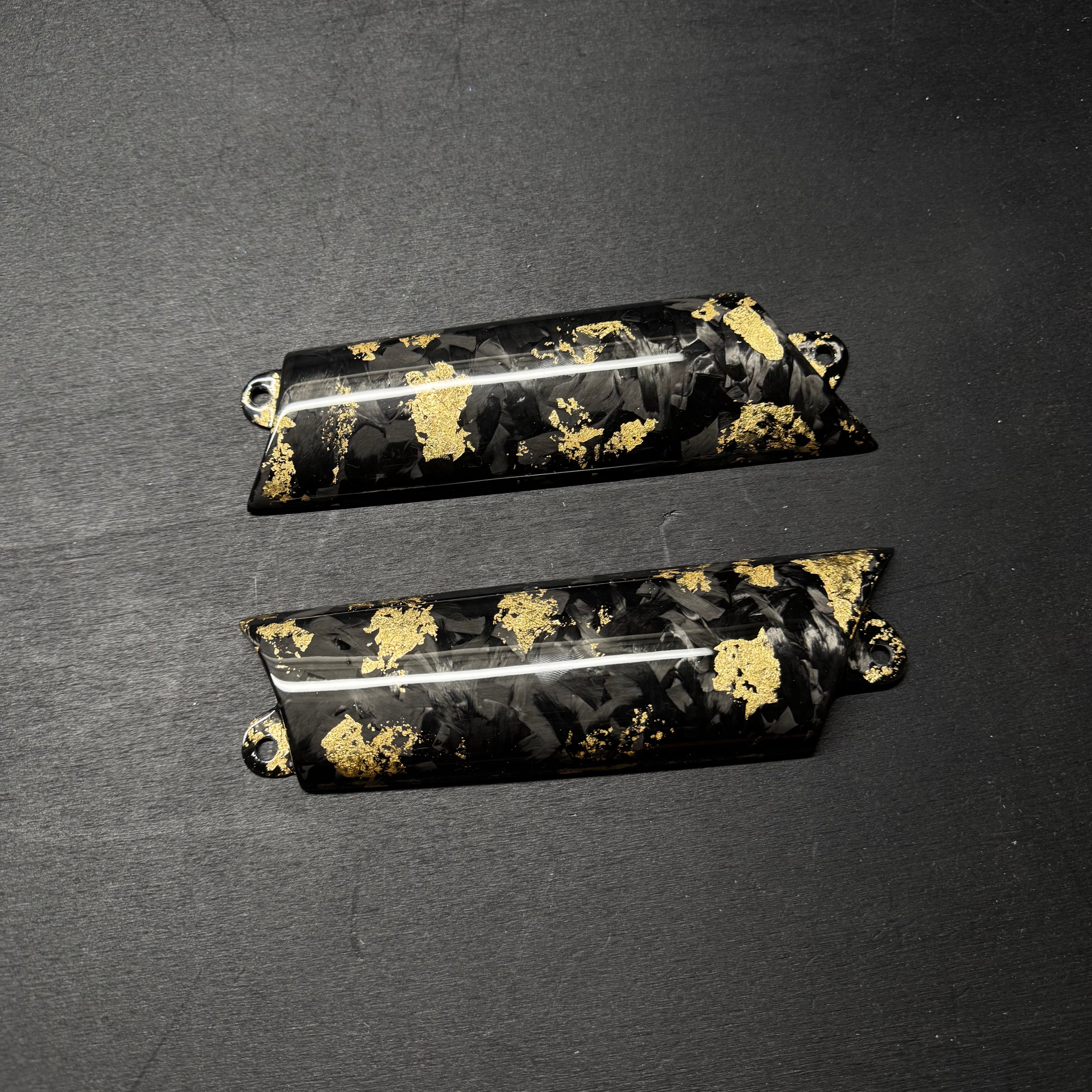 Internal Door Handles in Forged Carbon for MINI R55 / R56 / R57 / R58 / R59 by RSI c6 with gold leaf