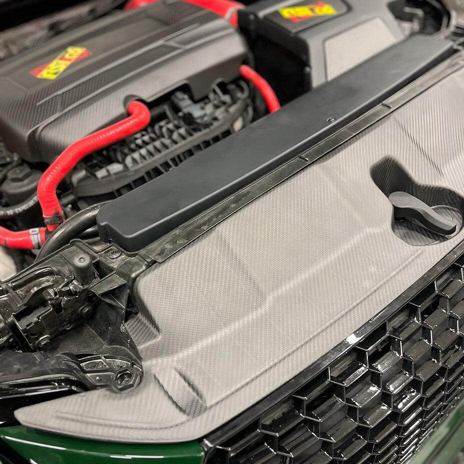 Mask Top Cover in Carbon Fiber - Audi TT / TTS / TT RS 8S Mk3 - RSI c6