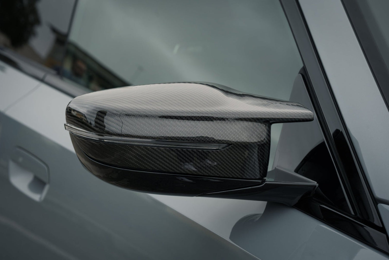 Side Mirror Caps in Carbon Fiber for BMW M3 G80 G81/M4 G82 G83 by RSI c6