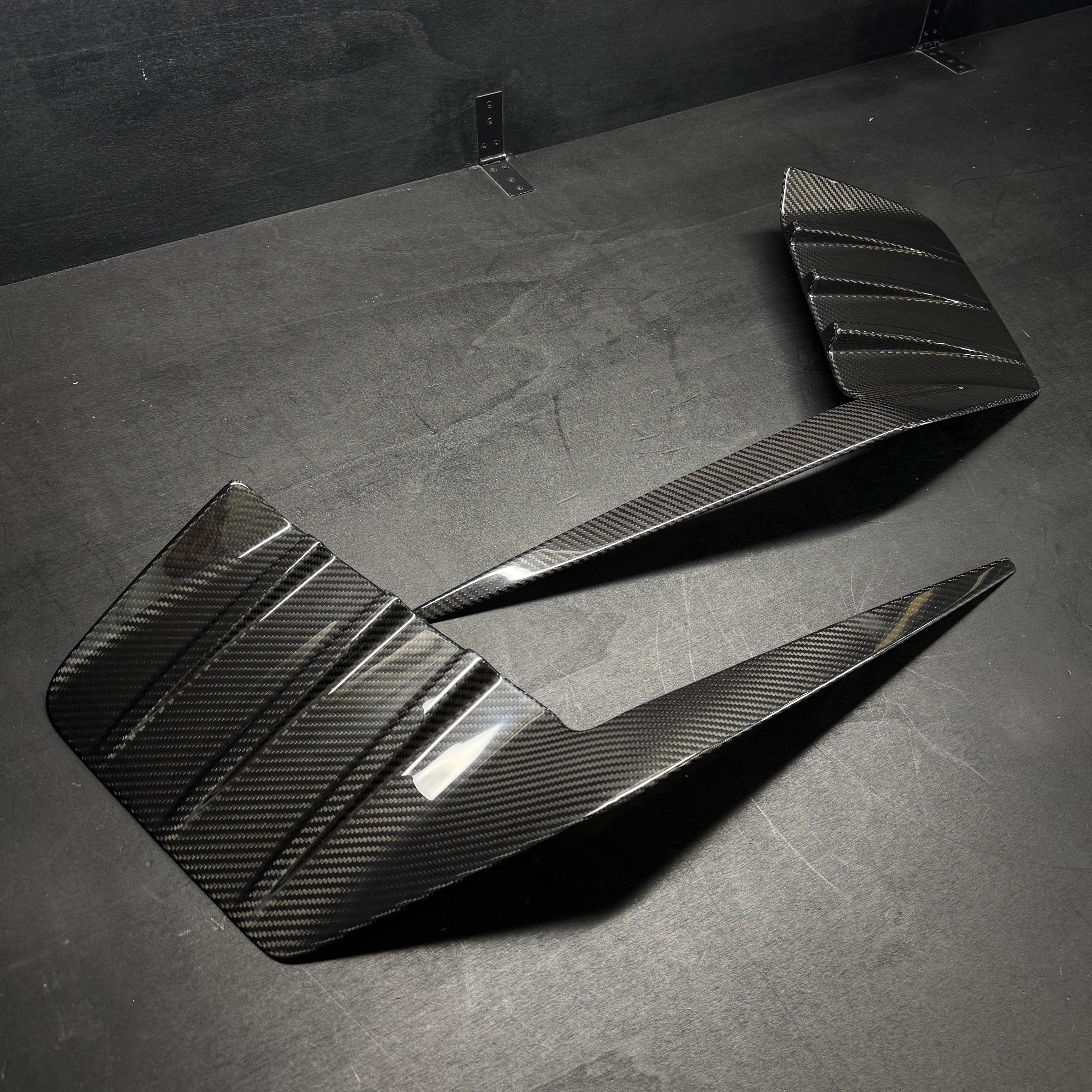 Rear Air Bumper Insert in Fibra de carbono - BMW M2 G87 - RSI c6