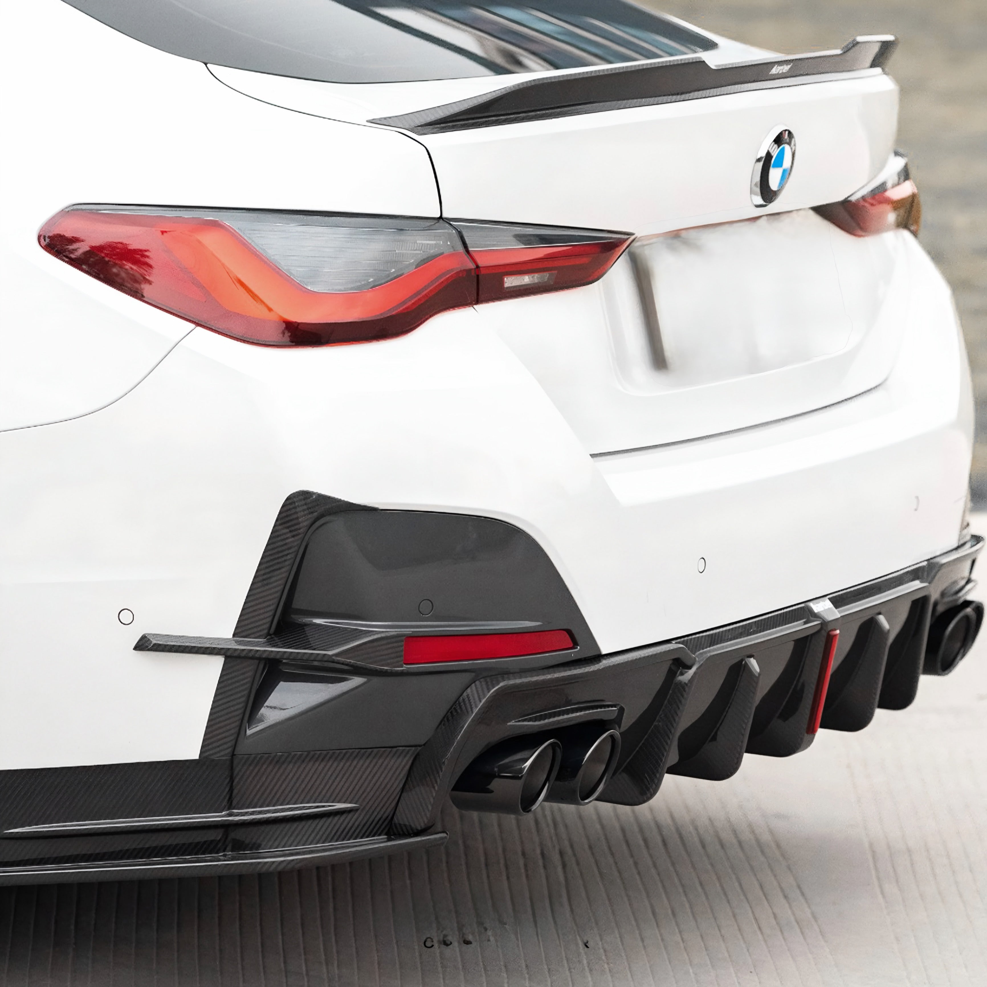 Rear Extractor Diffuser in Carbon Fiber - BMW 4 Series G26 Gran Coupè M440i 430i