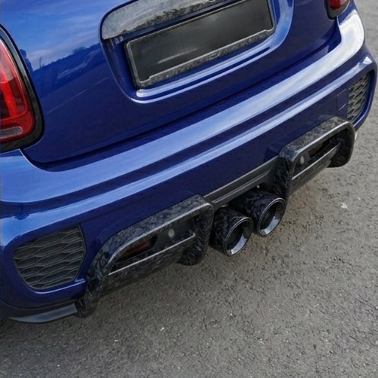 Rear Diffuser Cover in Forged Carbon for MINI F55 / F56 / F57 JCW PRO Bumper by RSI c6