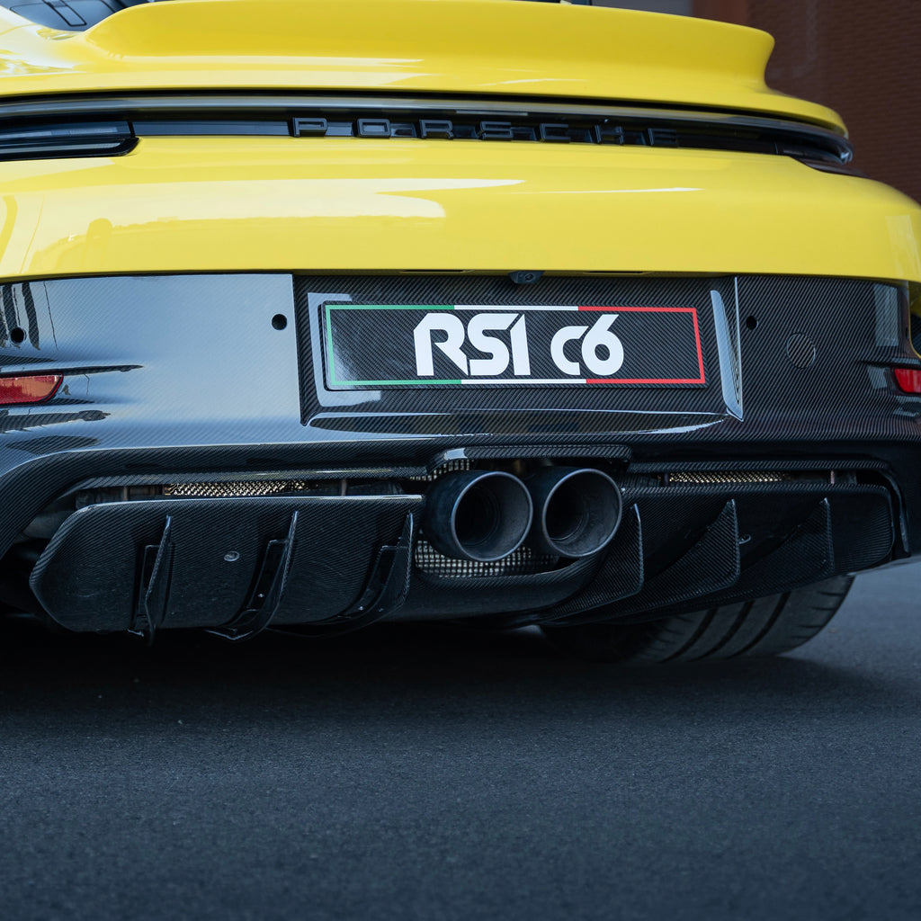 Rear Lower Diffuser with Fins in Carbon Fiber for PORSCHE 911 GT3 RS (992) by RSI c6