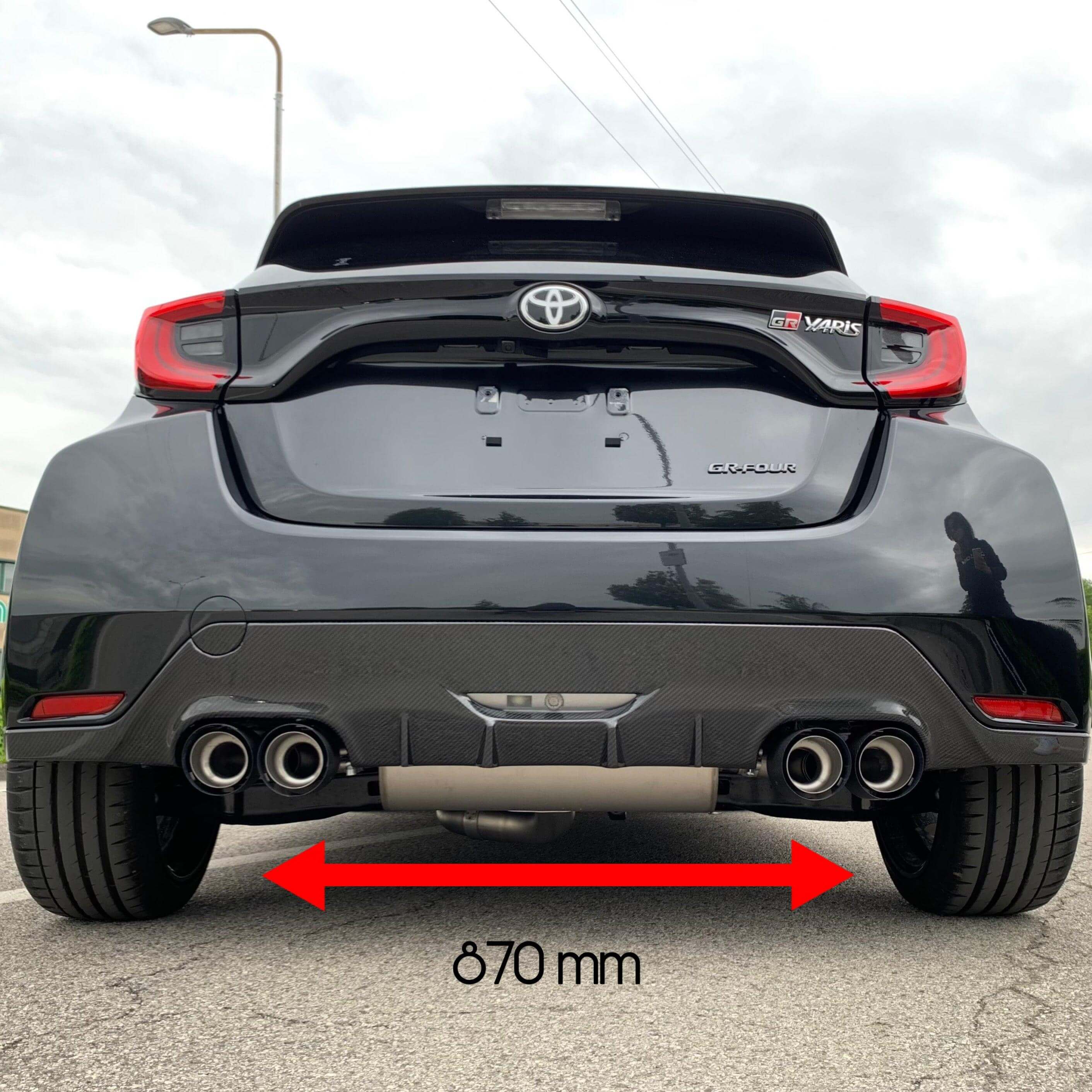 Rear Diffuser in Carbon Fiber - Toyota GR Yaris - RSI c6