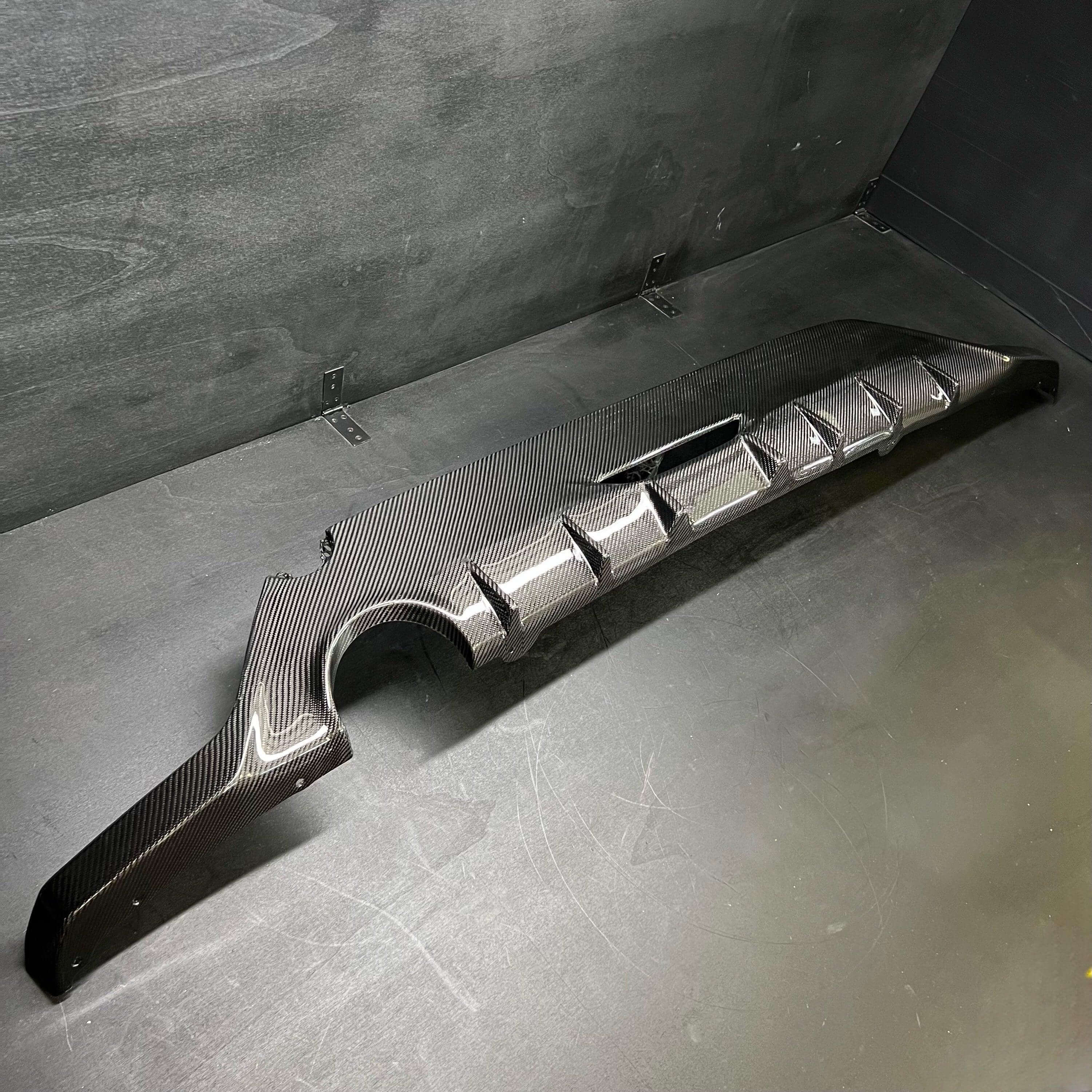 Carbon Fiber Rear Diffusers – Aero & Performance | RSI c6