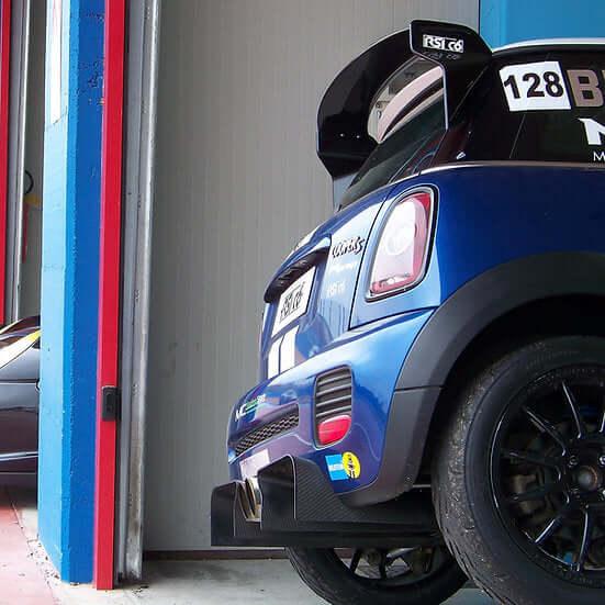 Rear Extractor in Carbon Fiber - MINI R50 / R52 / R53 / R56 / R57 / R58 / R59 - RSI c6