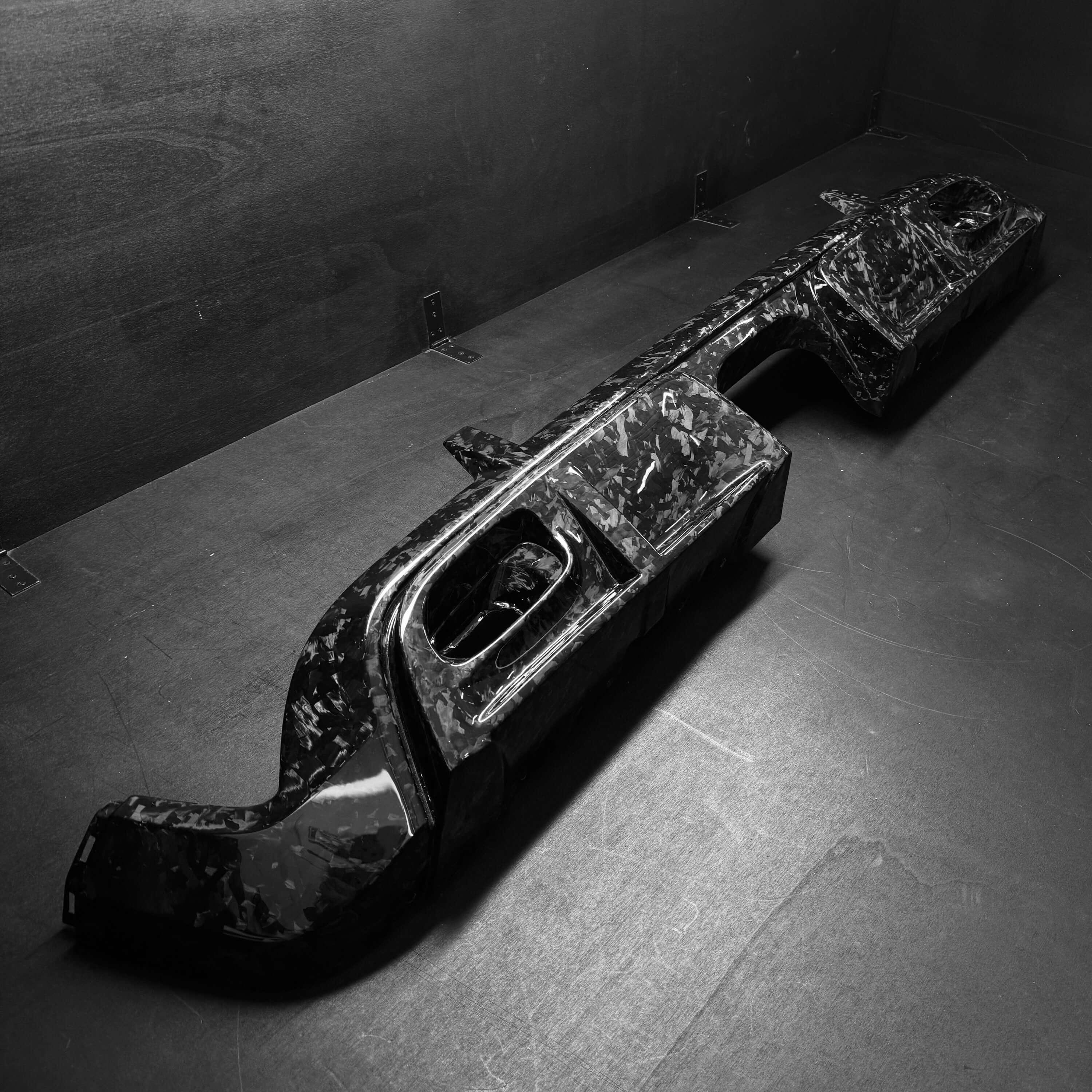 Mini Gp Diffuser Rear Extractor Diffuser in Forged Carbon for MINI GP3 | RSI c6