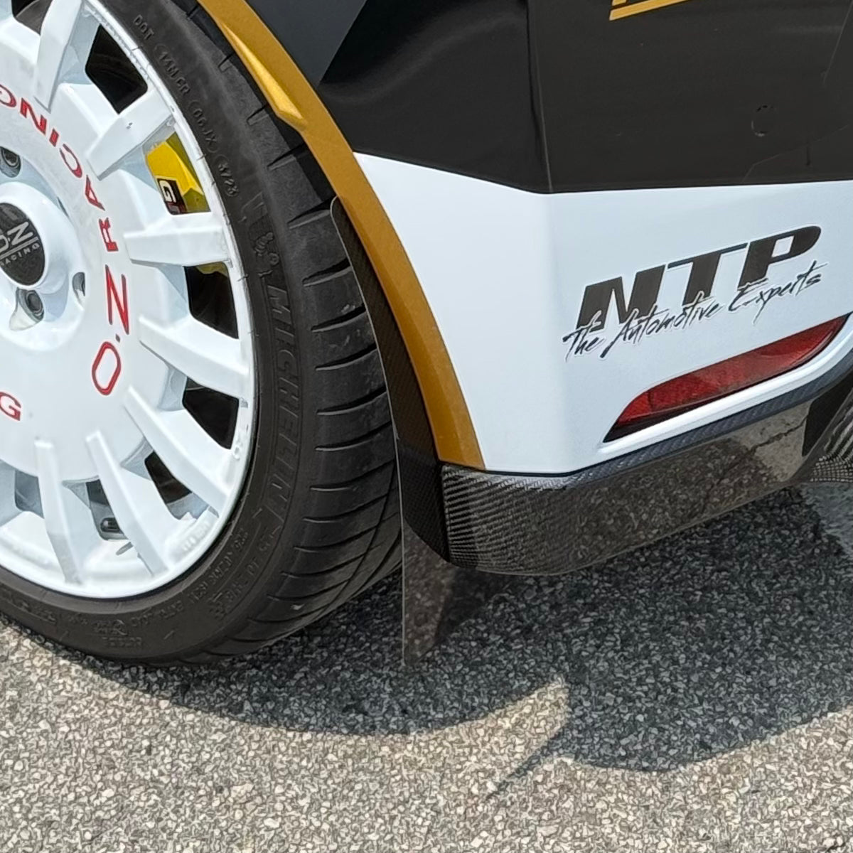 Rear Mud Flaps in Carbon Fiber for Toyota GR Yaris by RSI c6