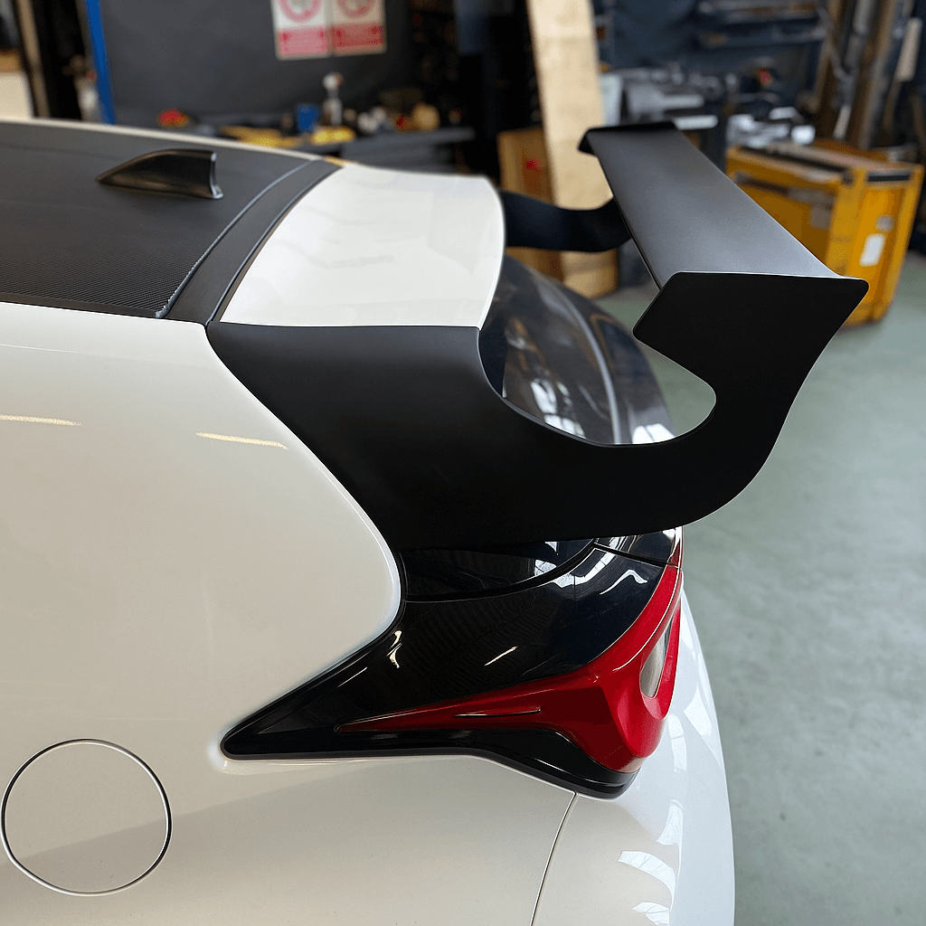 Spoiler “Rally 2 Style” in Carbon Fiber for Toyota GR Yaris by RSI c6