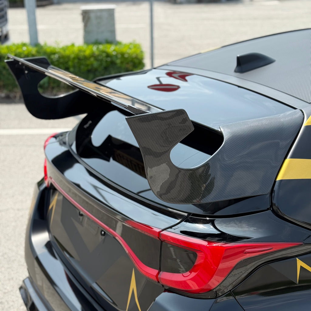 Spoiler “Rally 2 Style” in gloss Carbon Fiber for Toyota GR Yaris by RSI c6