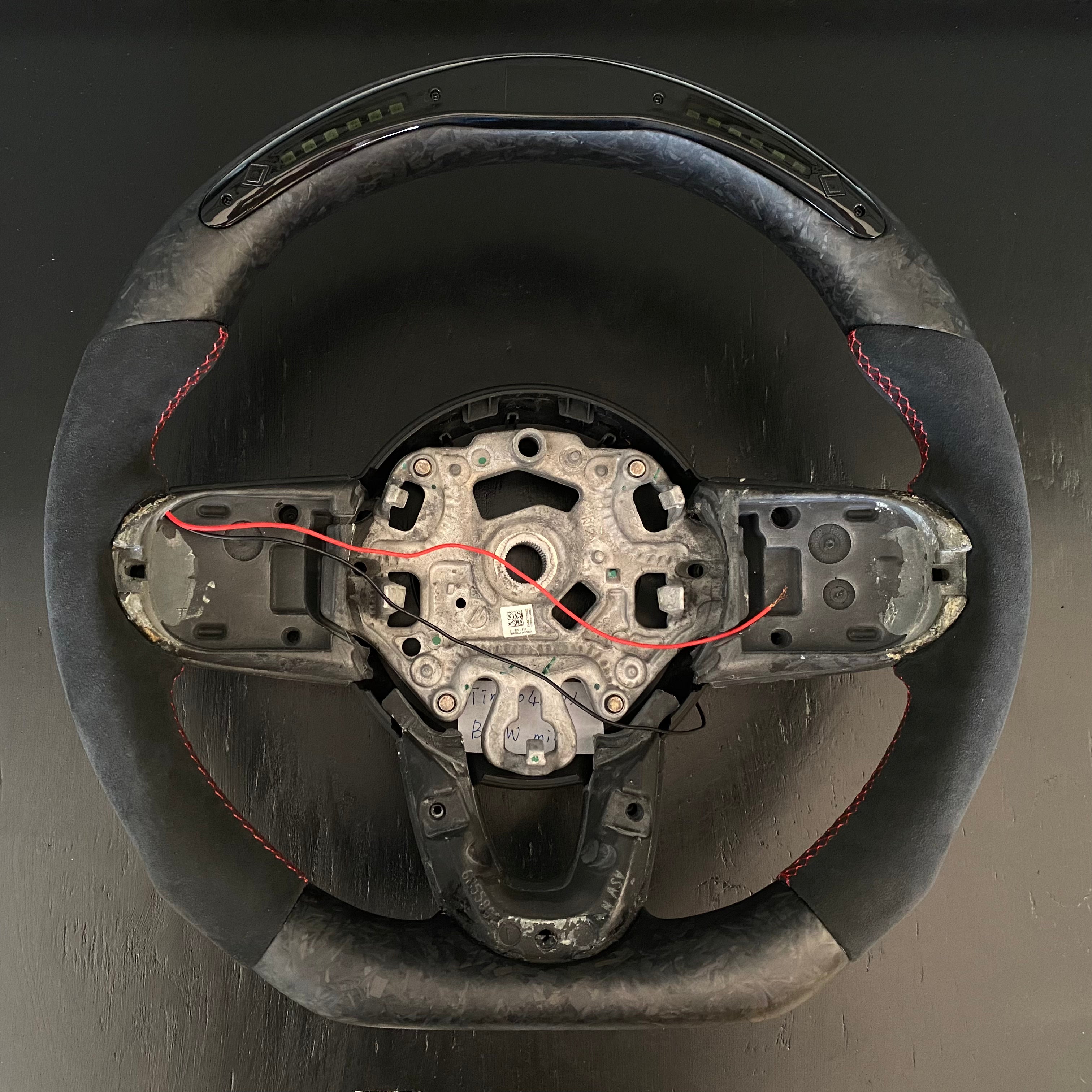 Steering Wheel Custom in Carbon Fiber/Forged Carbon - MINI F54 / F55 / F56 / F57 / F60 - RSI c6