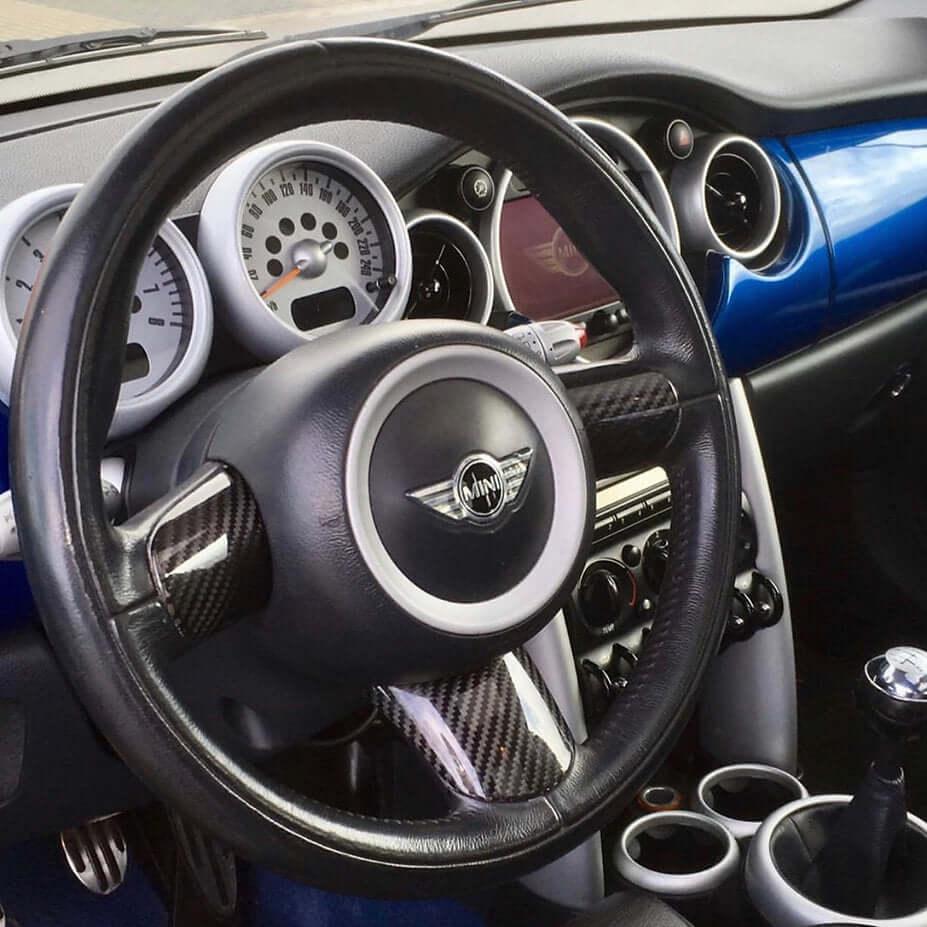Steering Wheel Trims in Carbon Fiber - MINI R53