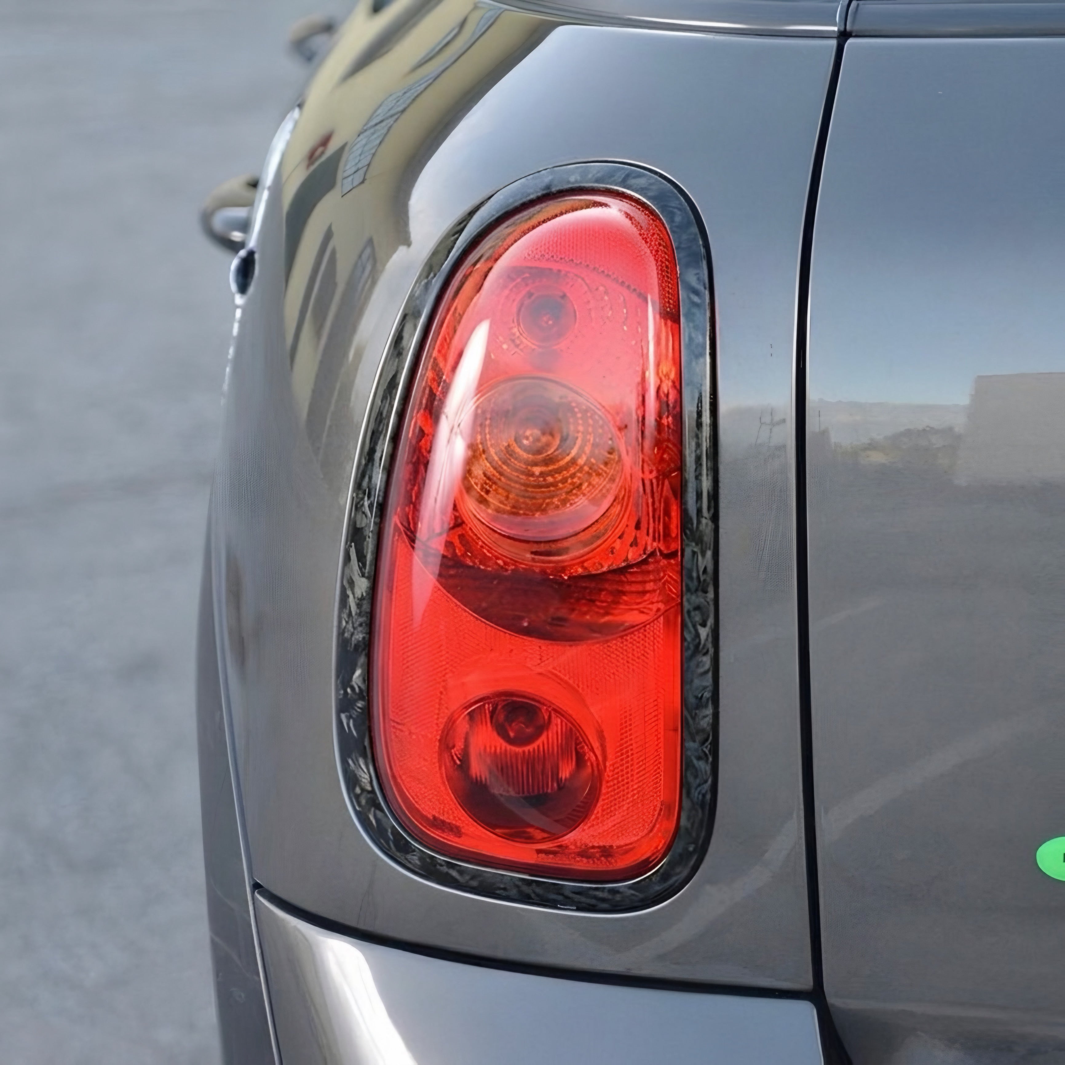 Tail Light Trims in Forged Carbon for MINI R60 Countryman by RSI c6