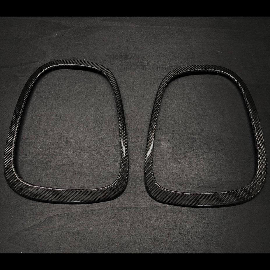 Tail Light Trim in Carbon Fiber - MINI F55 / F56 / F57 / GP3 - RSI c6