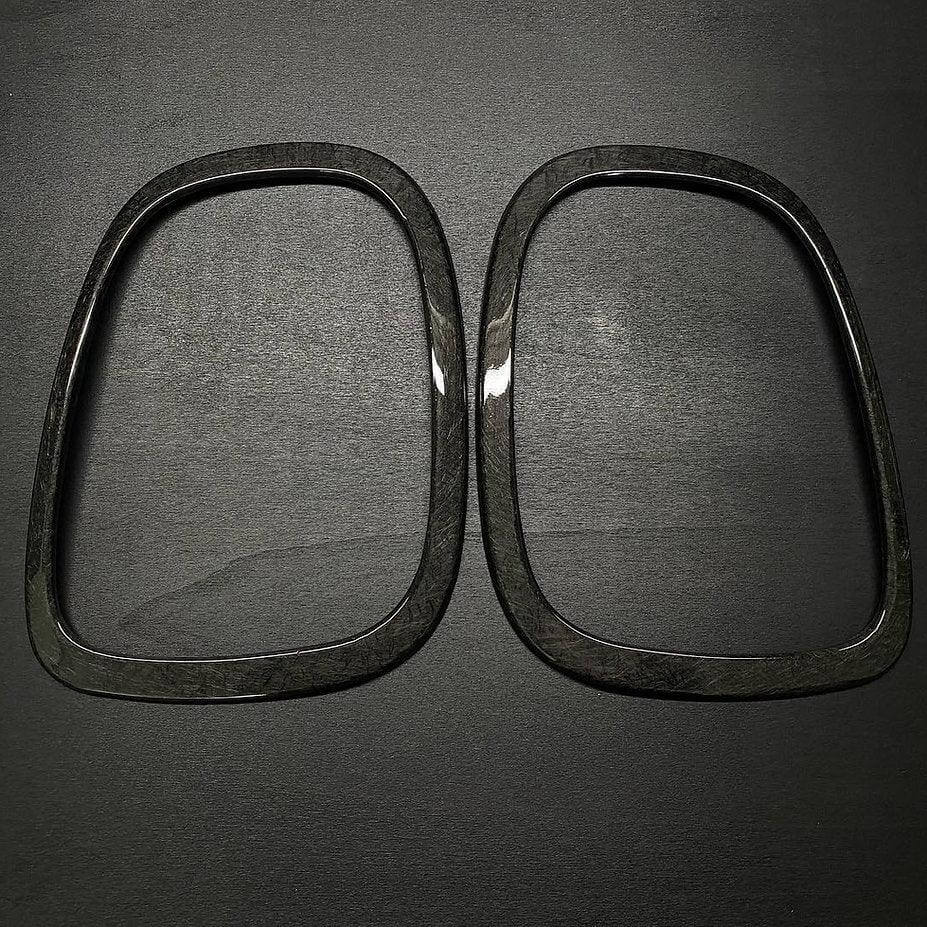 Tail Light Trim in Forged Carbon - MINI F55 / F56 / F57 / GP3 - RSI c6