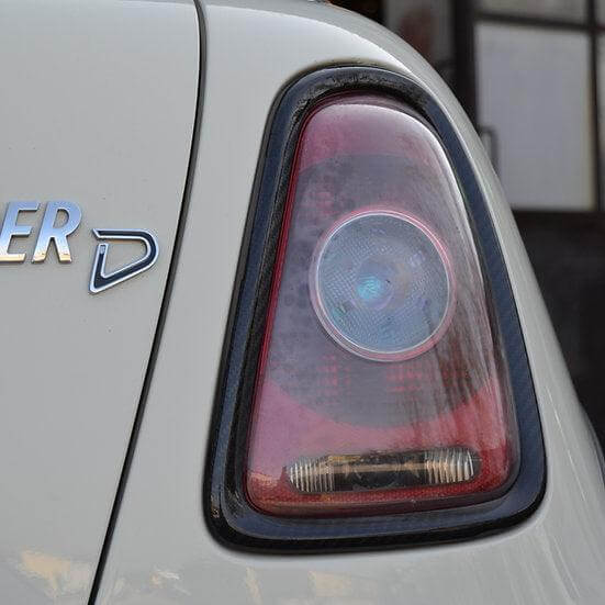 Tail Light Trim in Carbon Fiber - MINI R56 / R57 / R58 / R59 - RSI c6