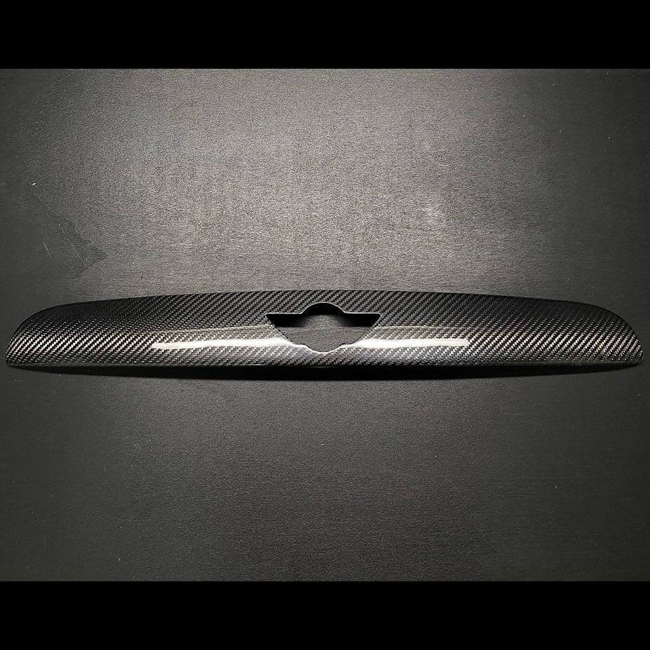 Trunk Handle in Carbon Fiber - MINI F55 / F56 / F57 / GP3 / LCI - RSI c6