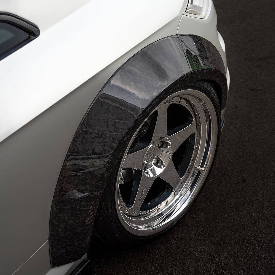 Wide Arches in Forged Carbon Fiber - AUDI TT / TTS / TT RS 8S Mk3 - RSI c6