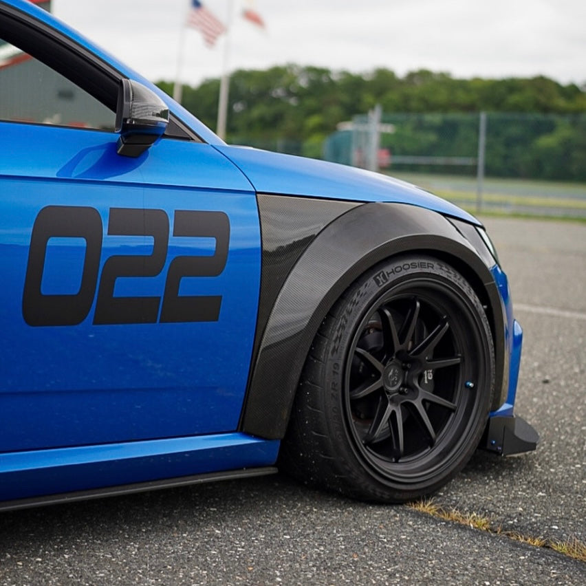 Wide Fenders and wide arches in Carbon Fiber for AUDI TT / TTS / TT RS 8S Mk3 by RSI c6